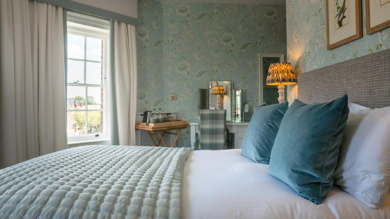 The Swan At Tarporley Hotel Kültér fotó